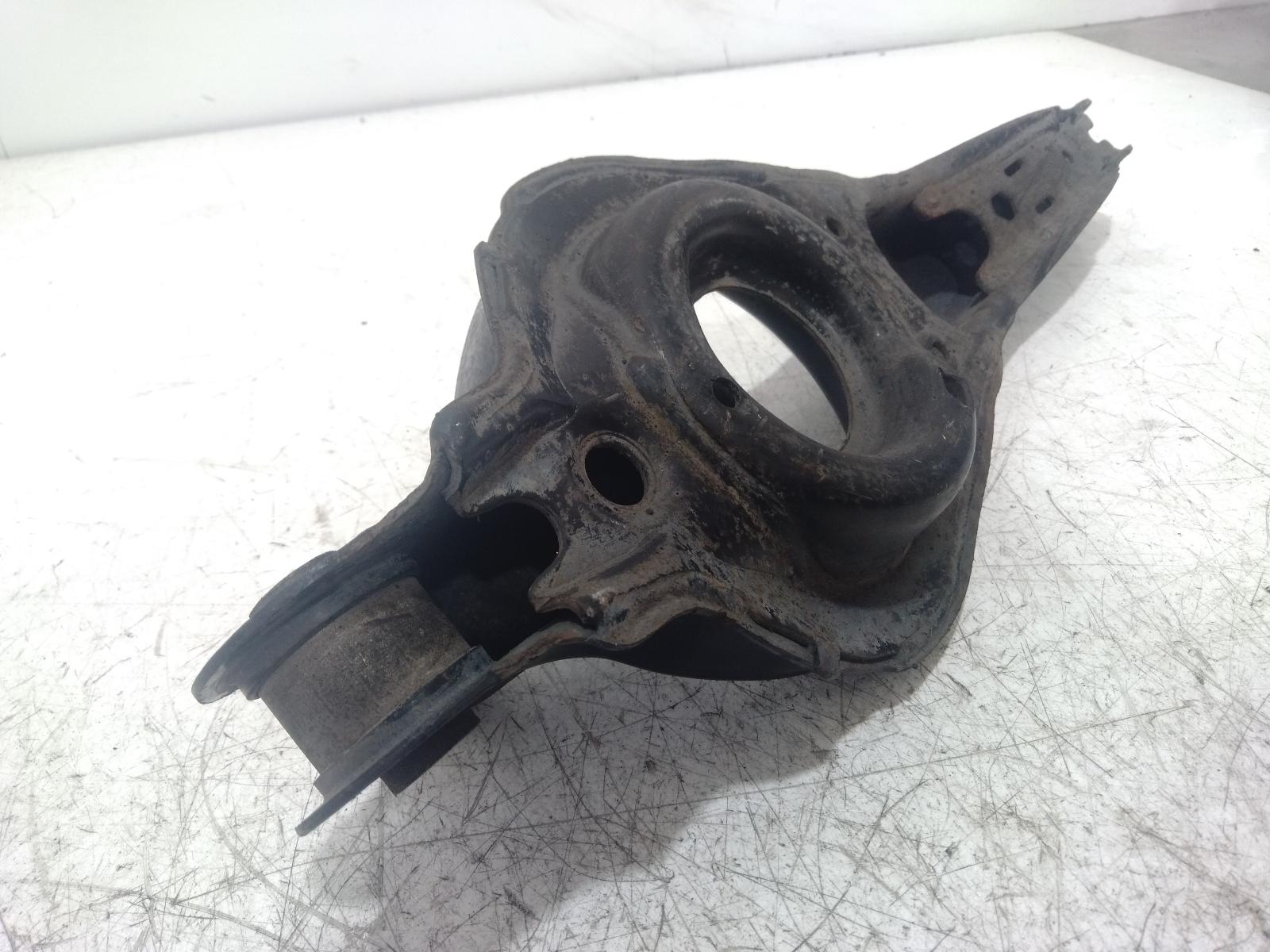 Right_Rear_Trailing_Arm