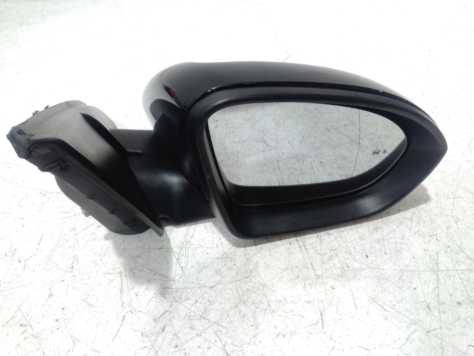 Right_Door_Mirror