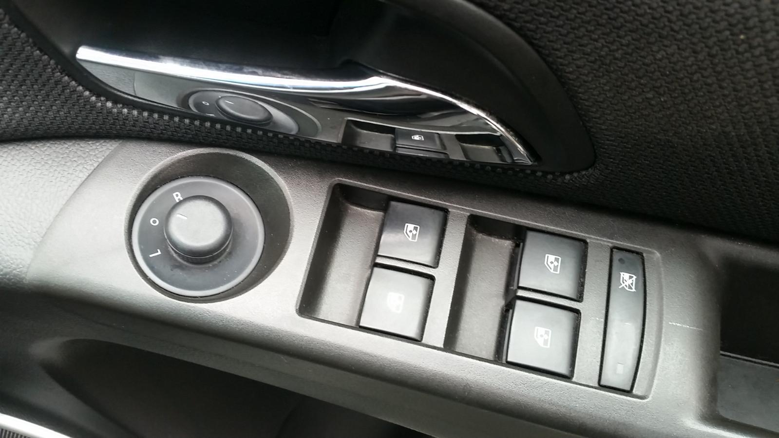 Holden Cruze - 2009-Present