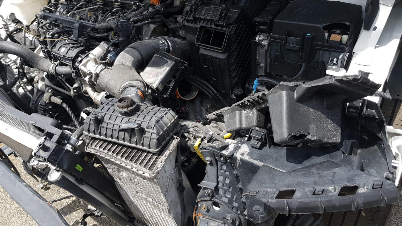 Hyundai Santa Fe - 2013-Present