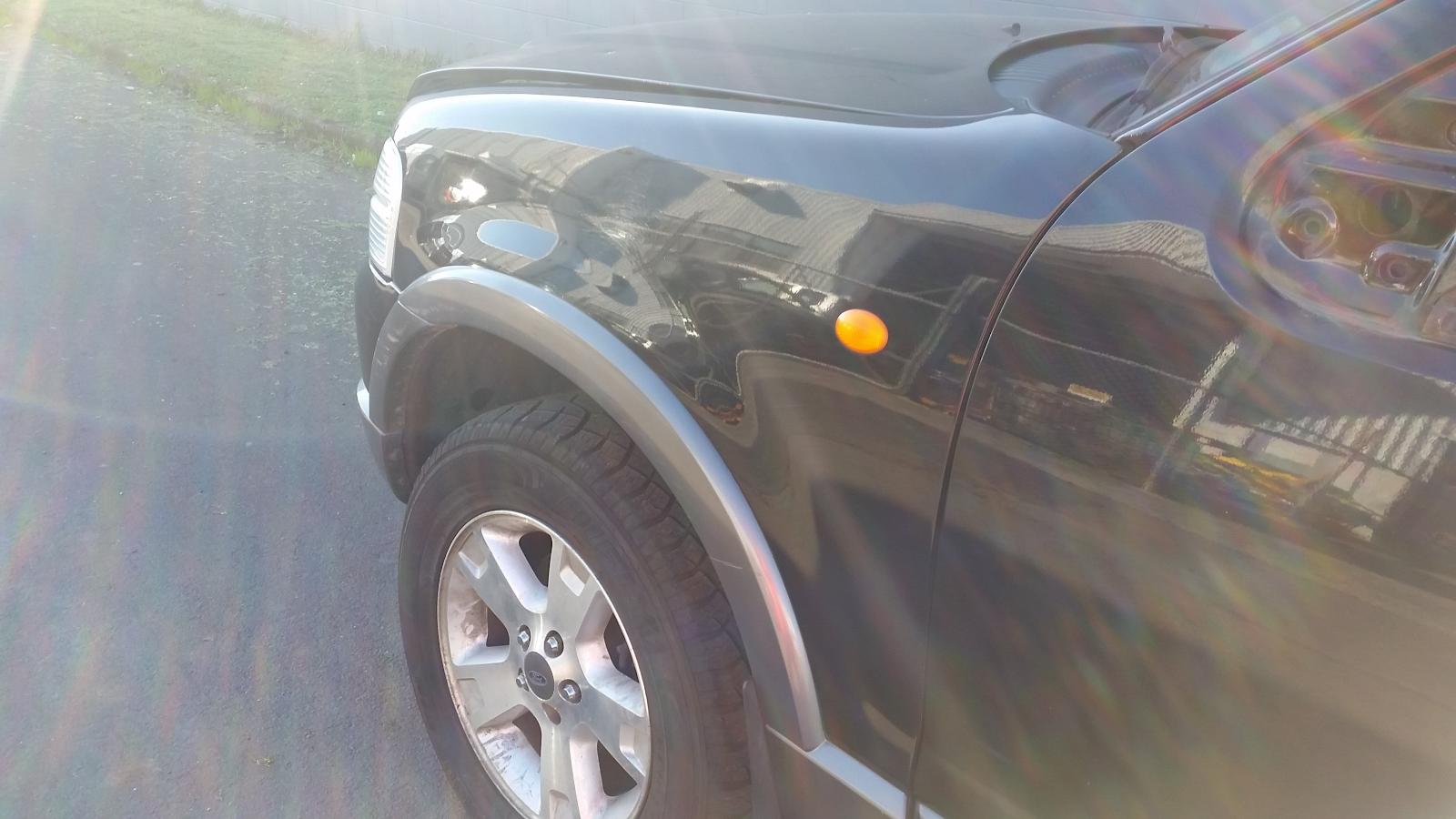 Ford Explorer - UT 2001-2005