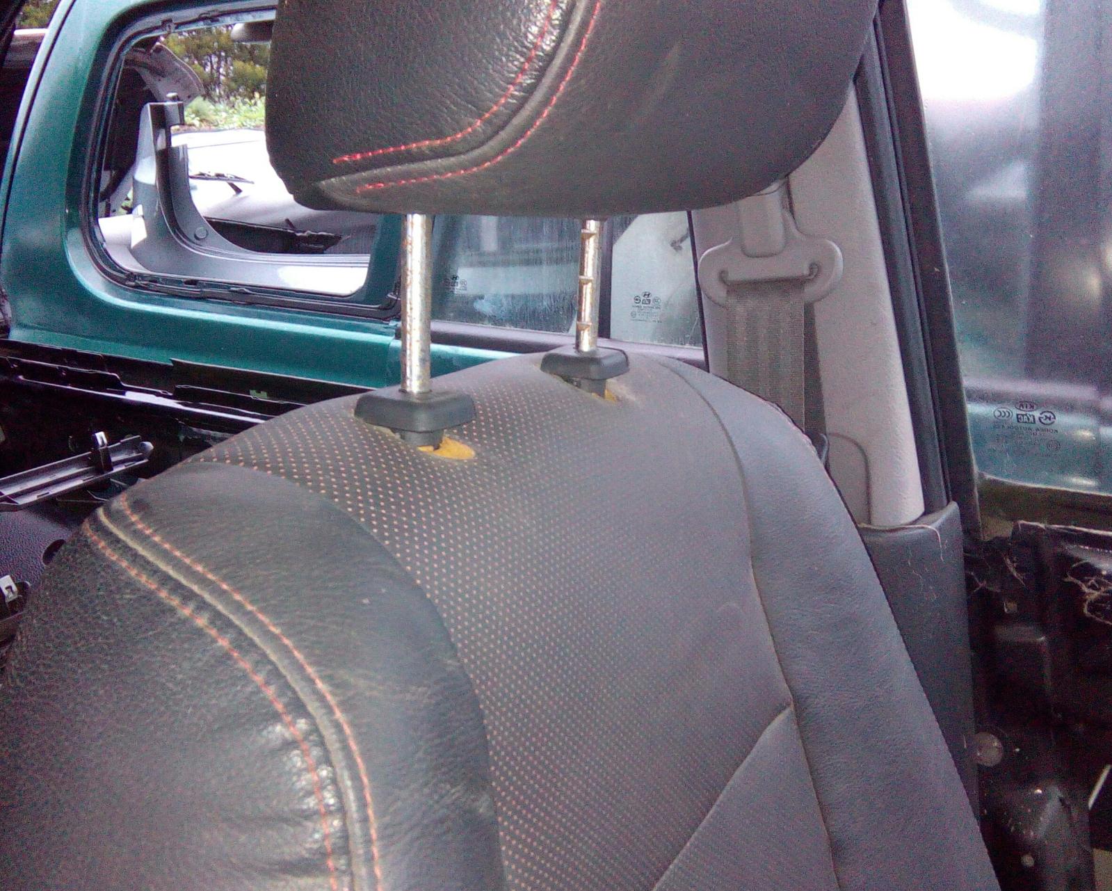 KIA Sorento - 1st Gen 2002-2009