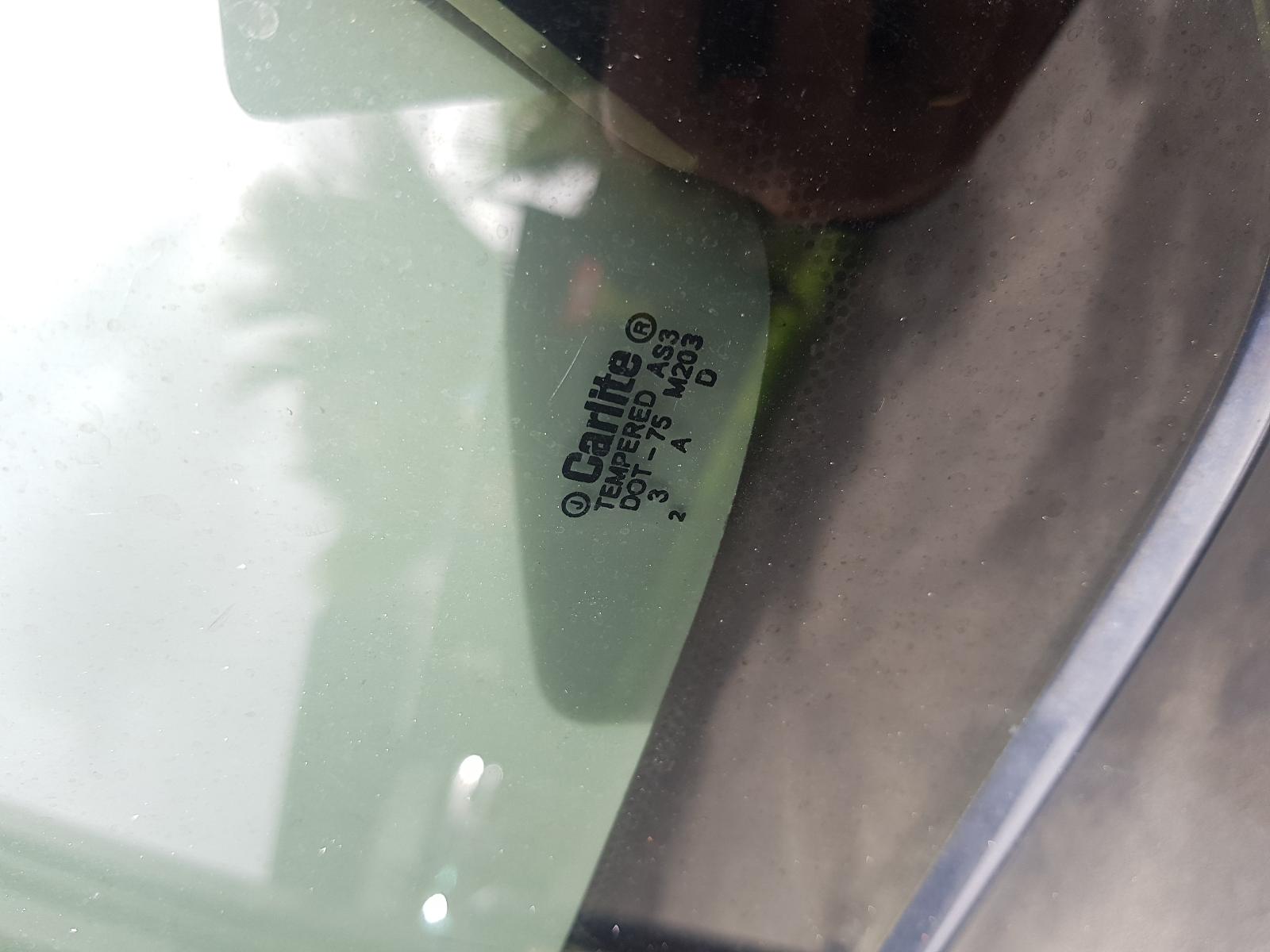 Ford Explorer - UT 2001-2005