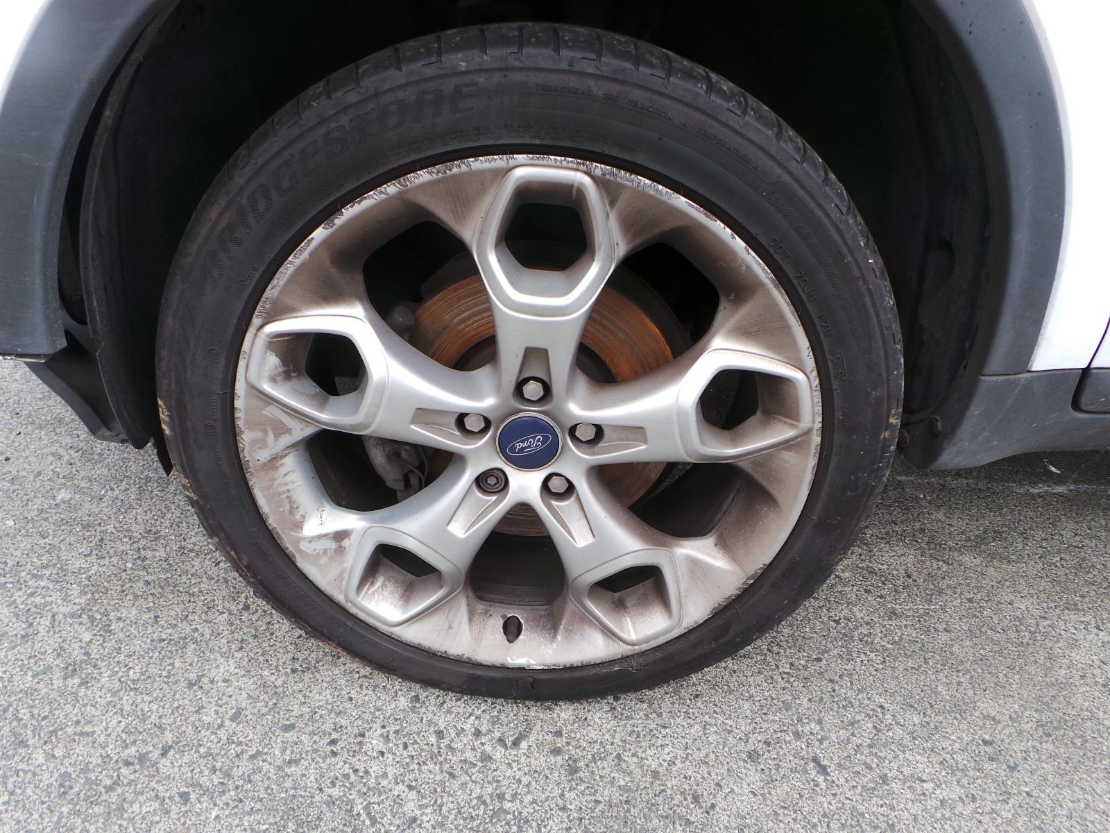 Ford Kuga - TE 2012-2013