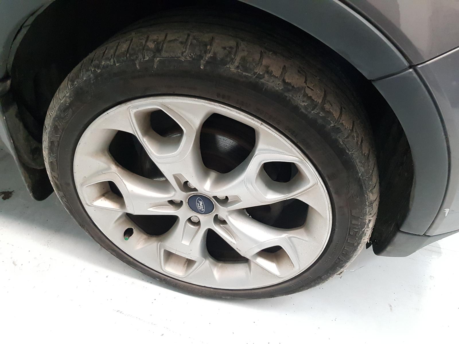 Ford Kuga - 2008-2012