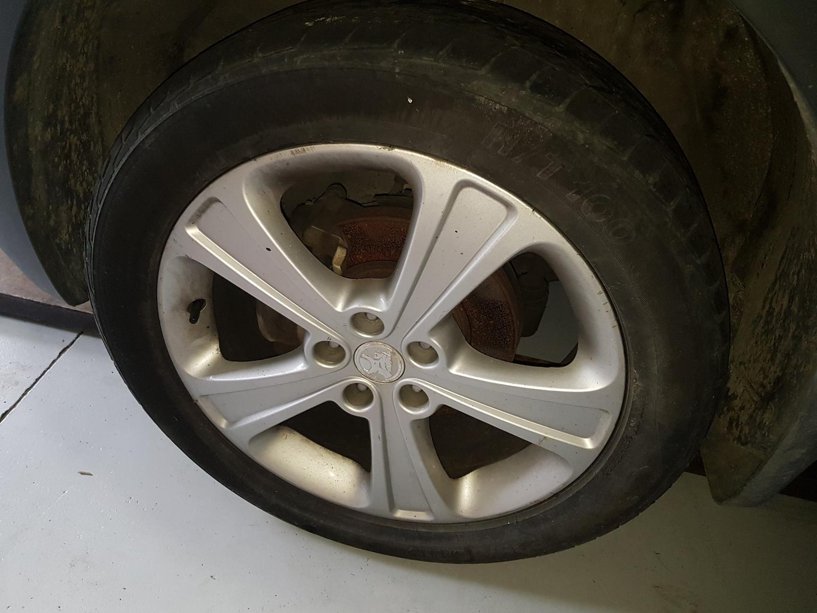 Holden Captiva - Captiva 7 2011-Present