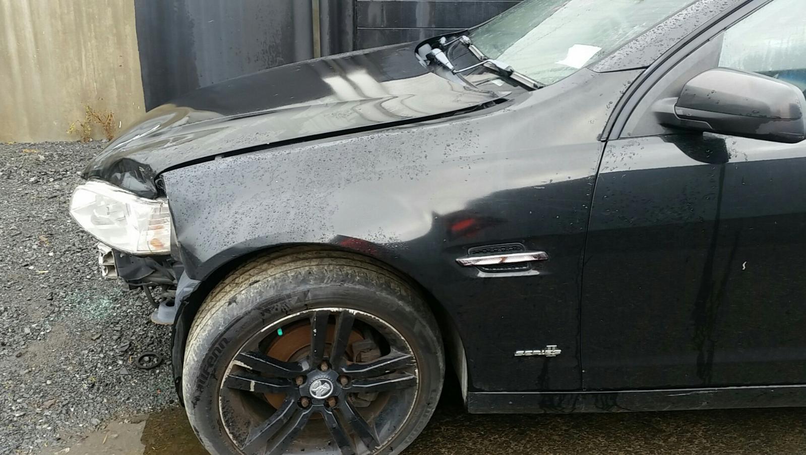 Holden Commodore - VE Omega 06-