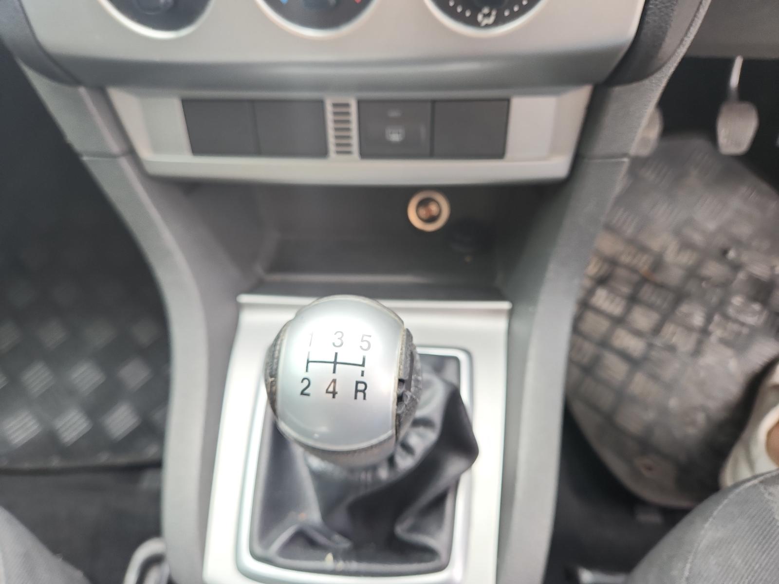 Ford Focus - LS 2005-2007