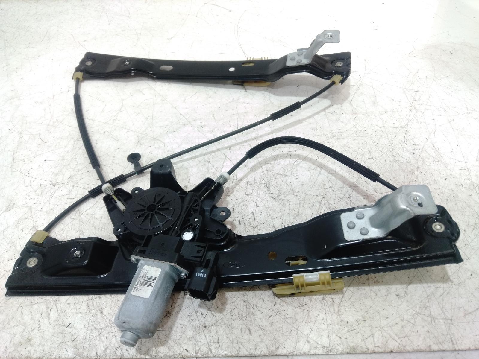 Right_Front_Window_Reg_Motor