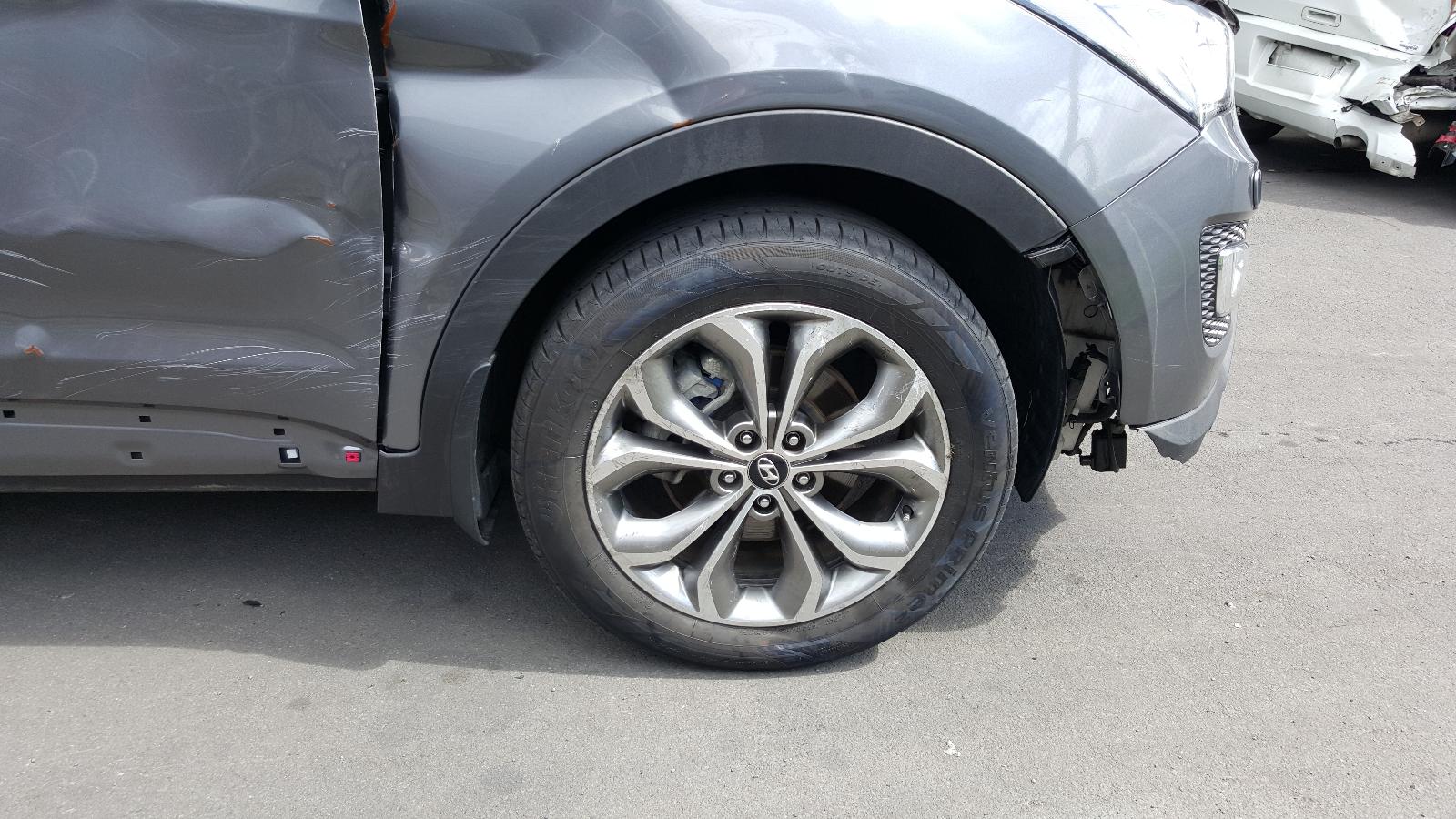 Hyundai Santa Fe - 2013-Present