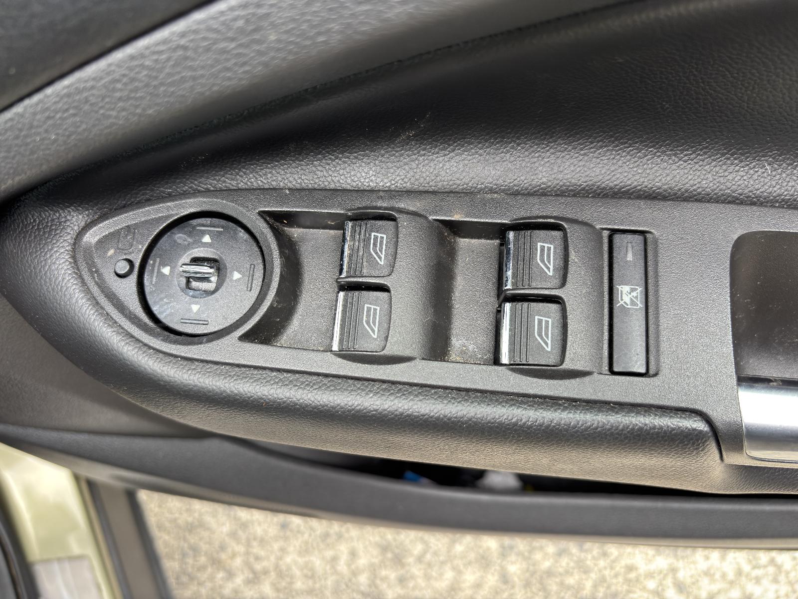 Ford Kuga - TF 2013-Present