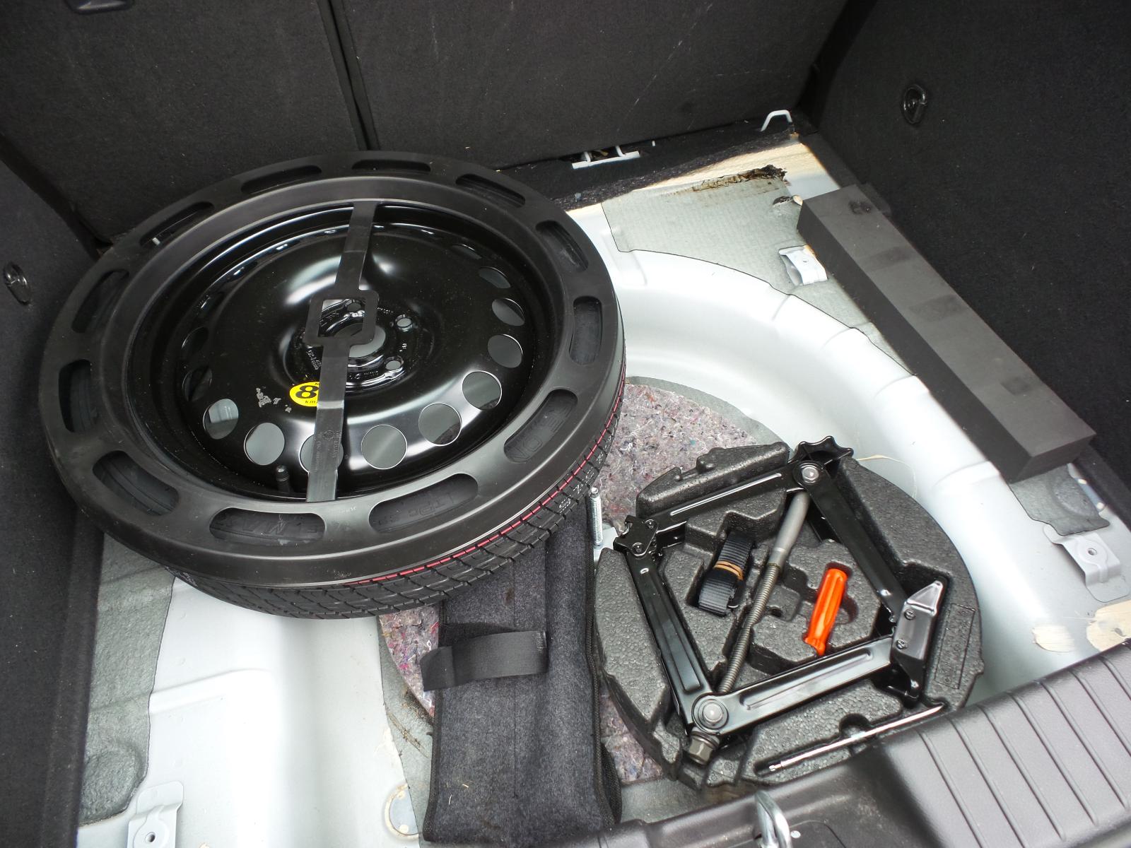 Holden Cruze - 2009-Present