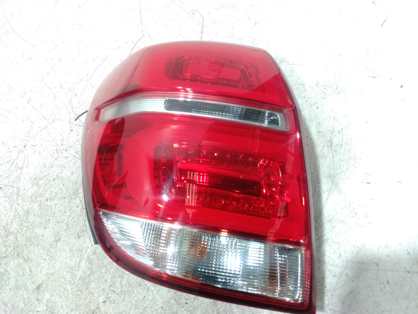 Left Taillight