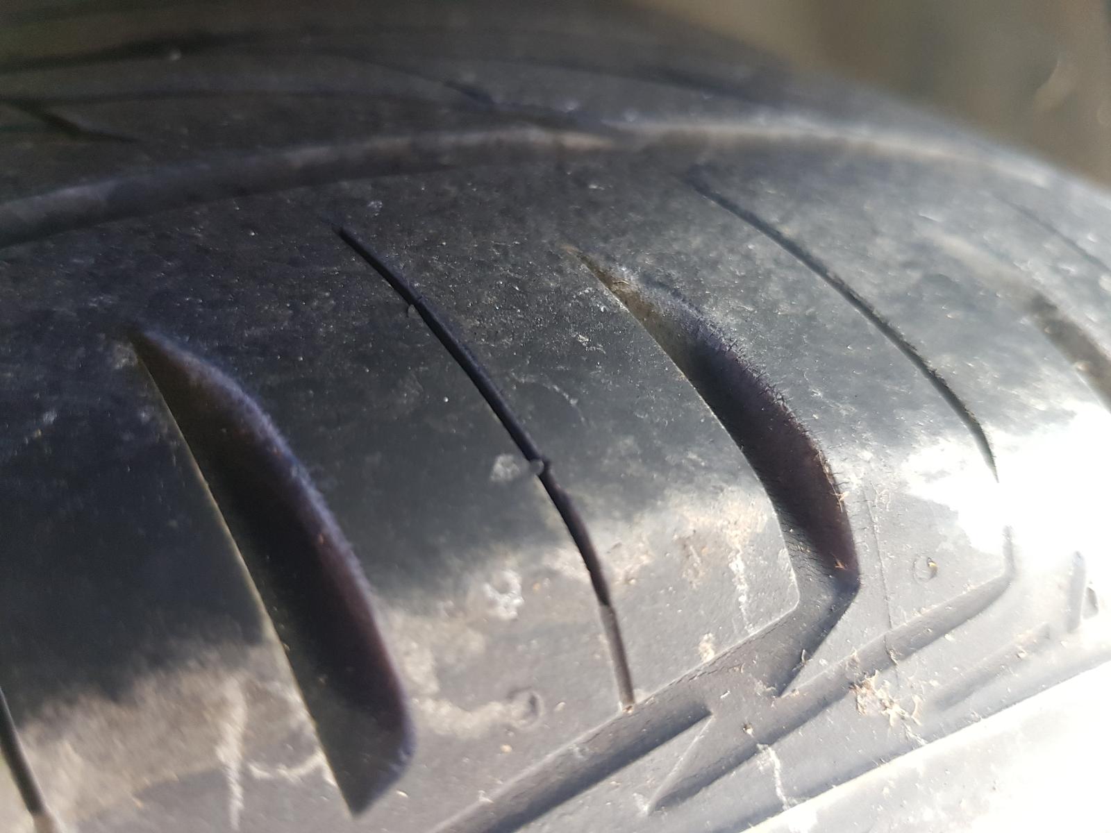 Holden Cruze - 2009-Present