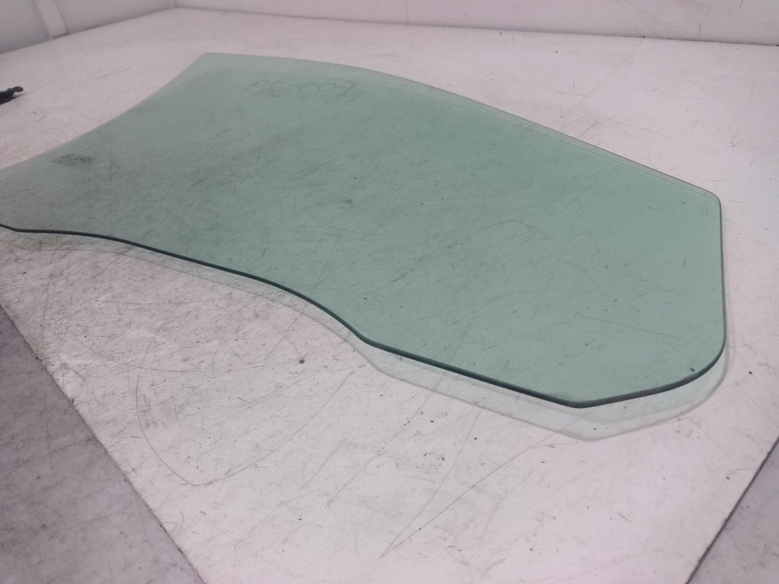 Left_Front_Door_Window