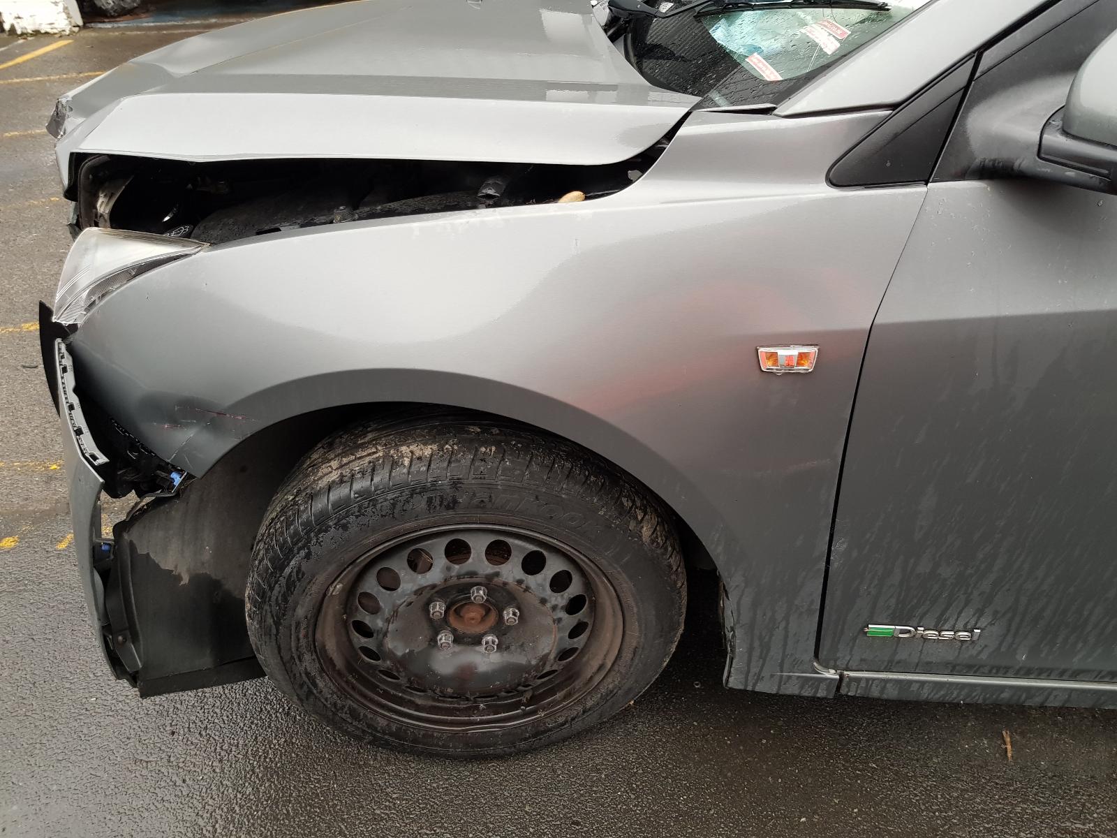 Holden Cruze - 2009-Present