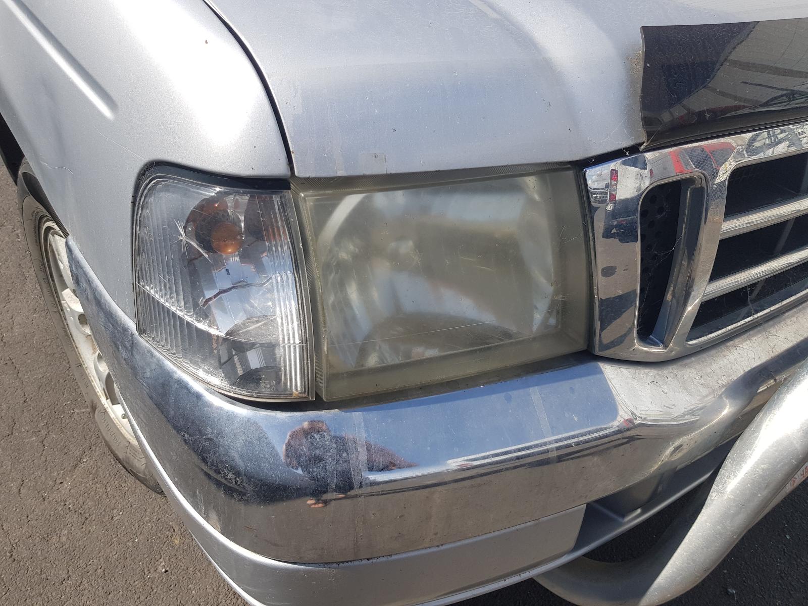 Ford Courier - 03-05