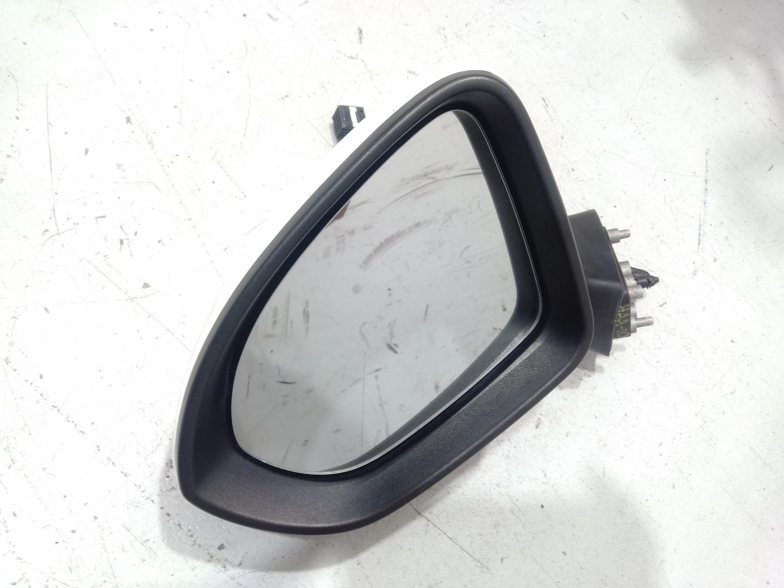 Left_Door_Mirror
