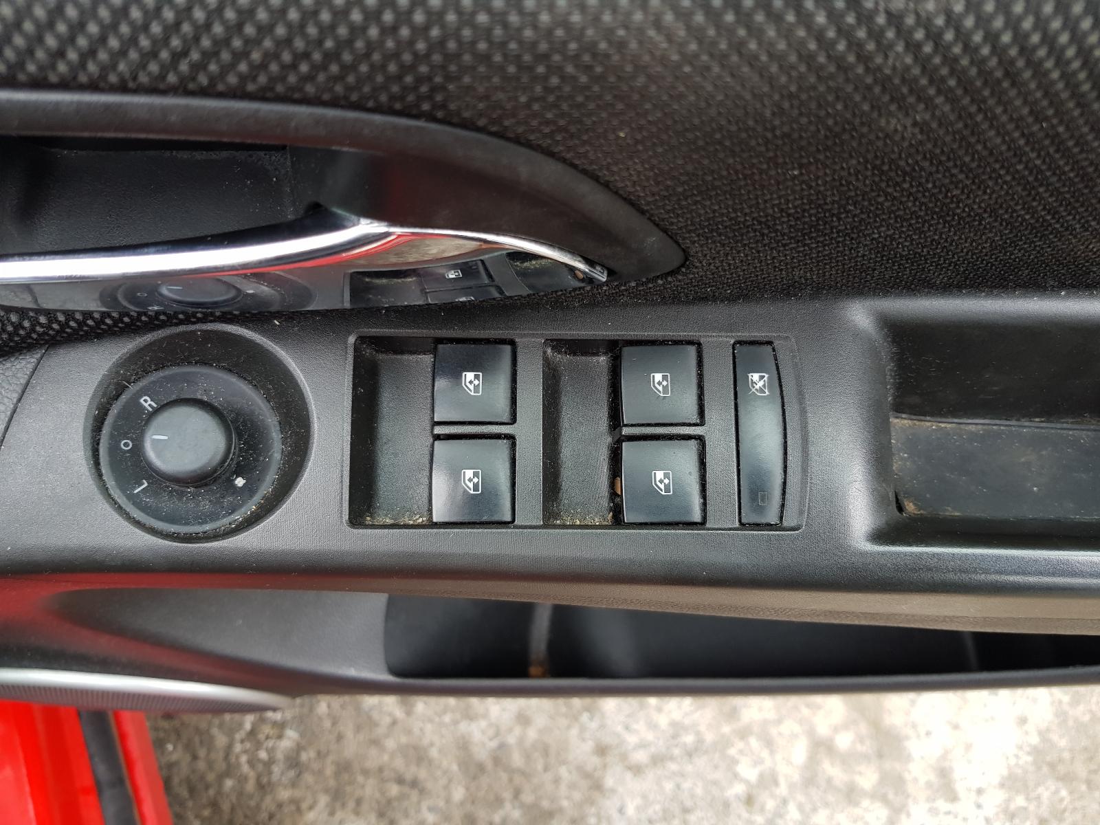 Holden Cruze - 2009-Present