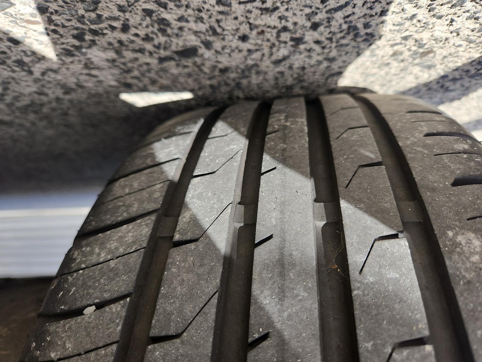 Holden Cruze - 2009-Present