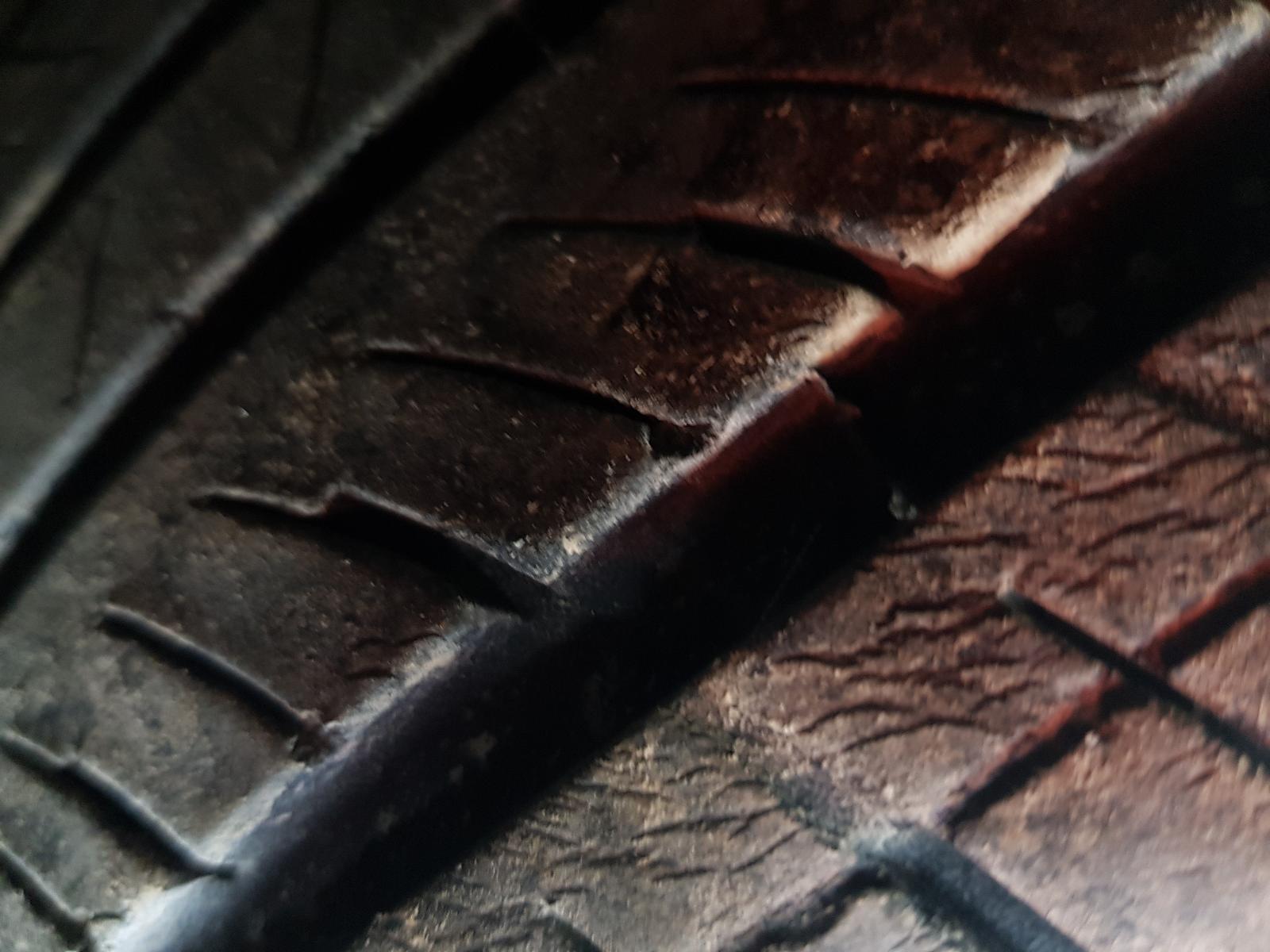 Holden Cruze - 2009-Present