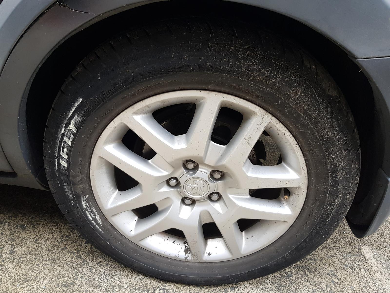 Holden Captiva - Captiva 7 2011-Present