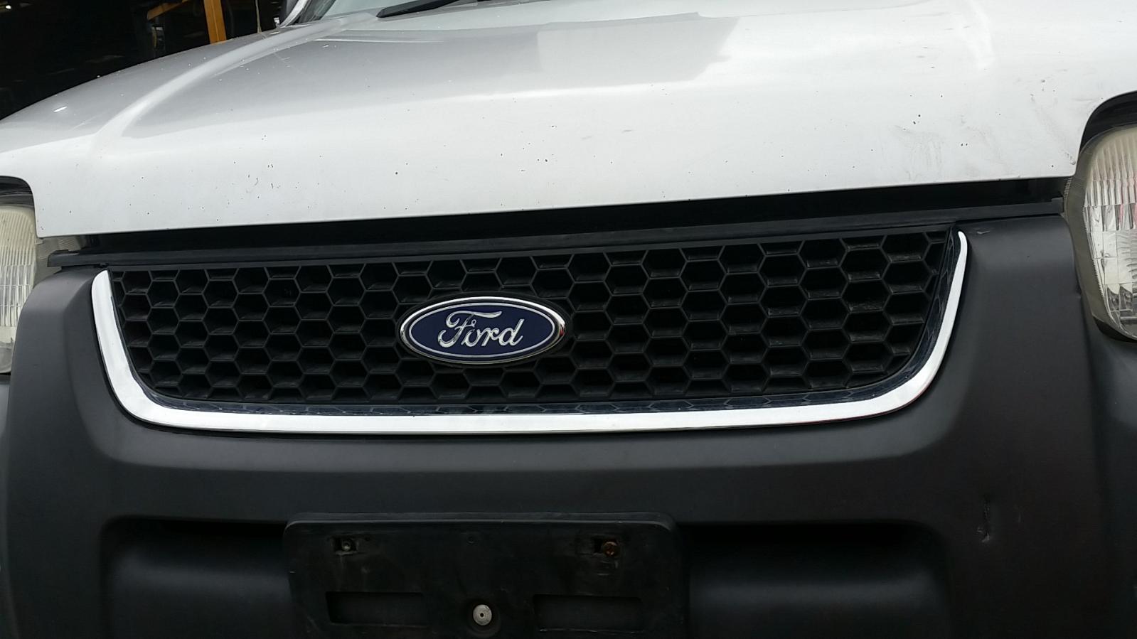 Ford Escape - EP 2001-2003