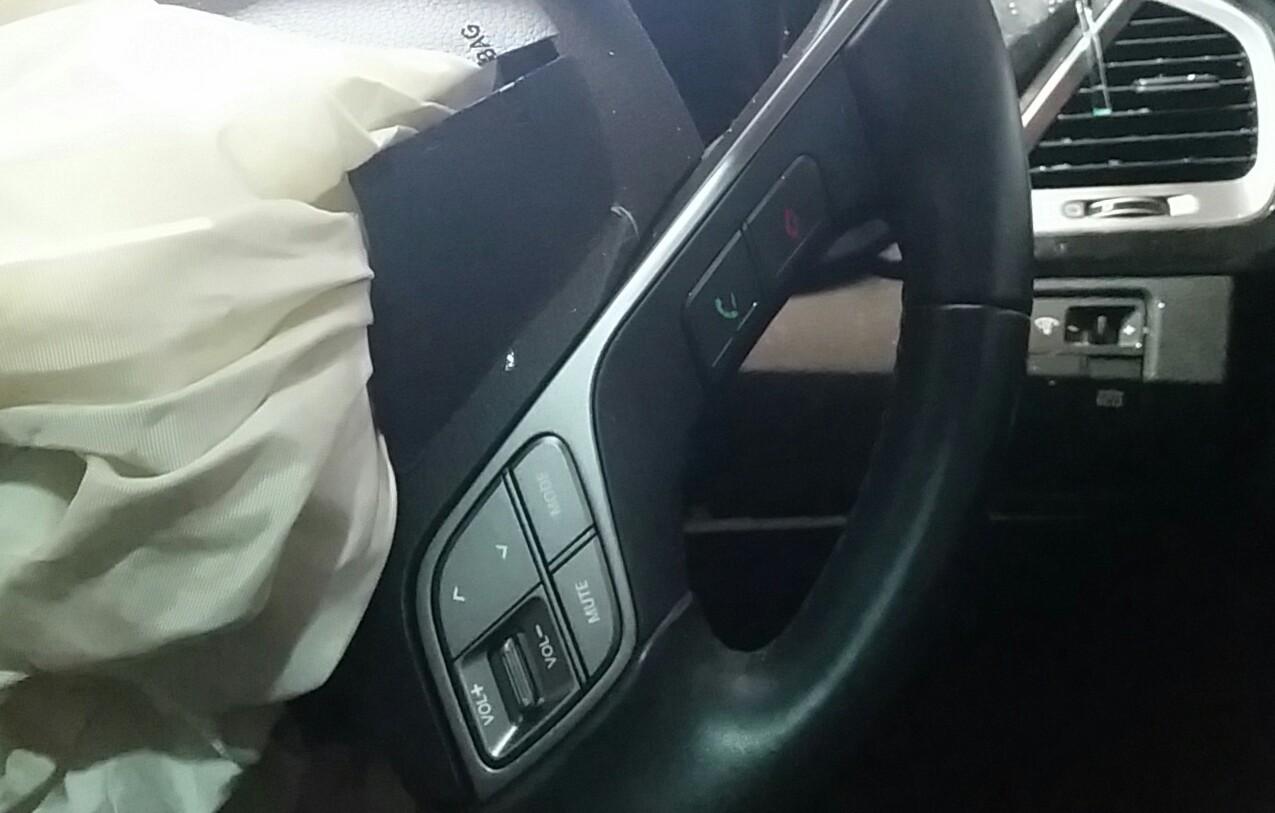 Hyundai Santa Fe - 2013-Present