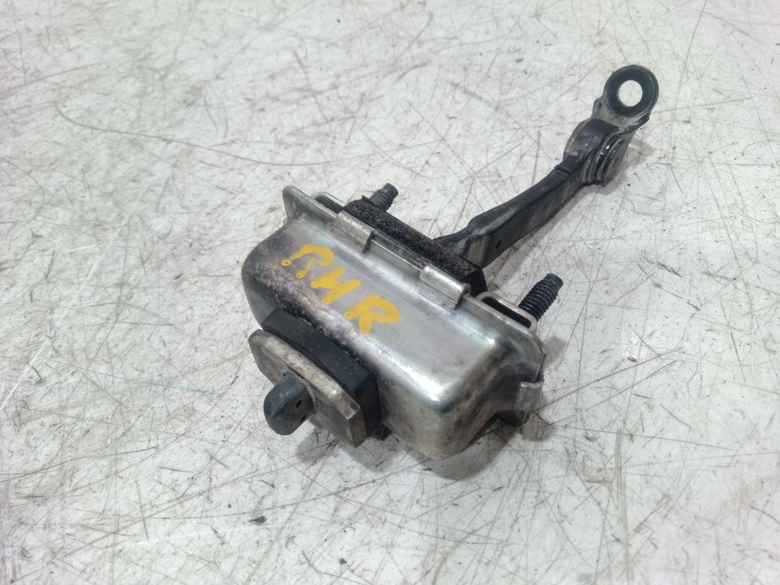 Door Hinge Runner