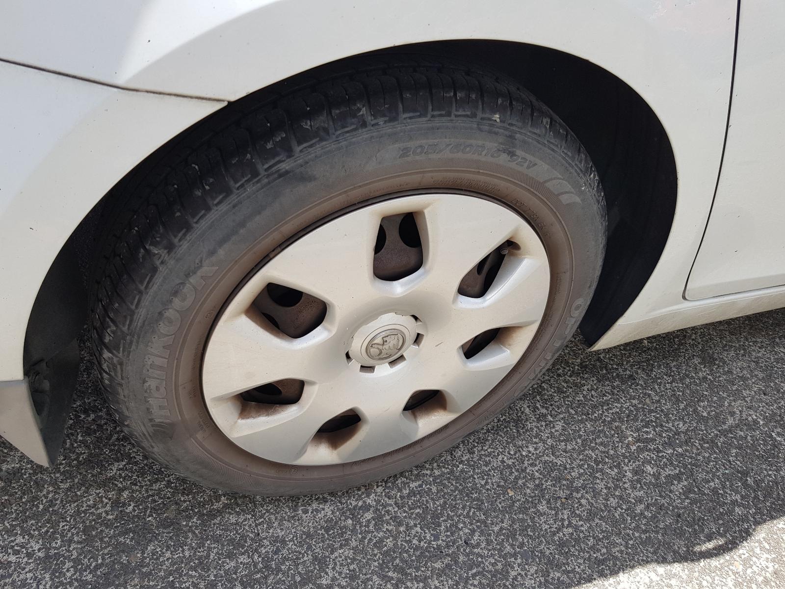 Holden Cruze - 2009-Present