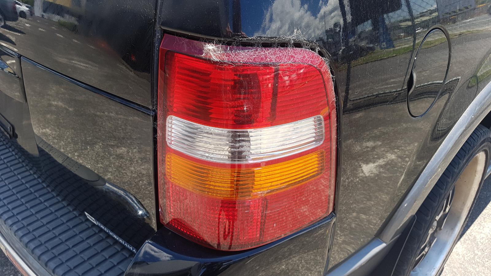 Ford Explorer - UT 2001-2005