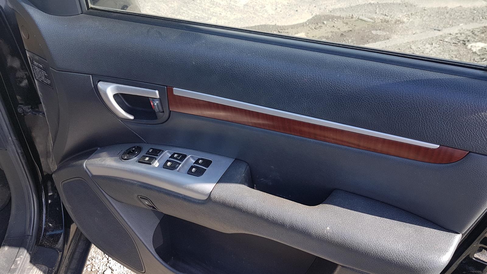 Hyundai Santa Fe - 2006-2012