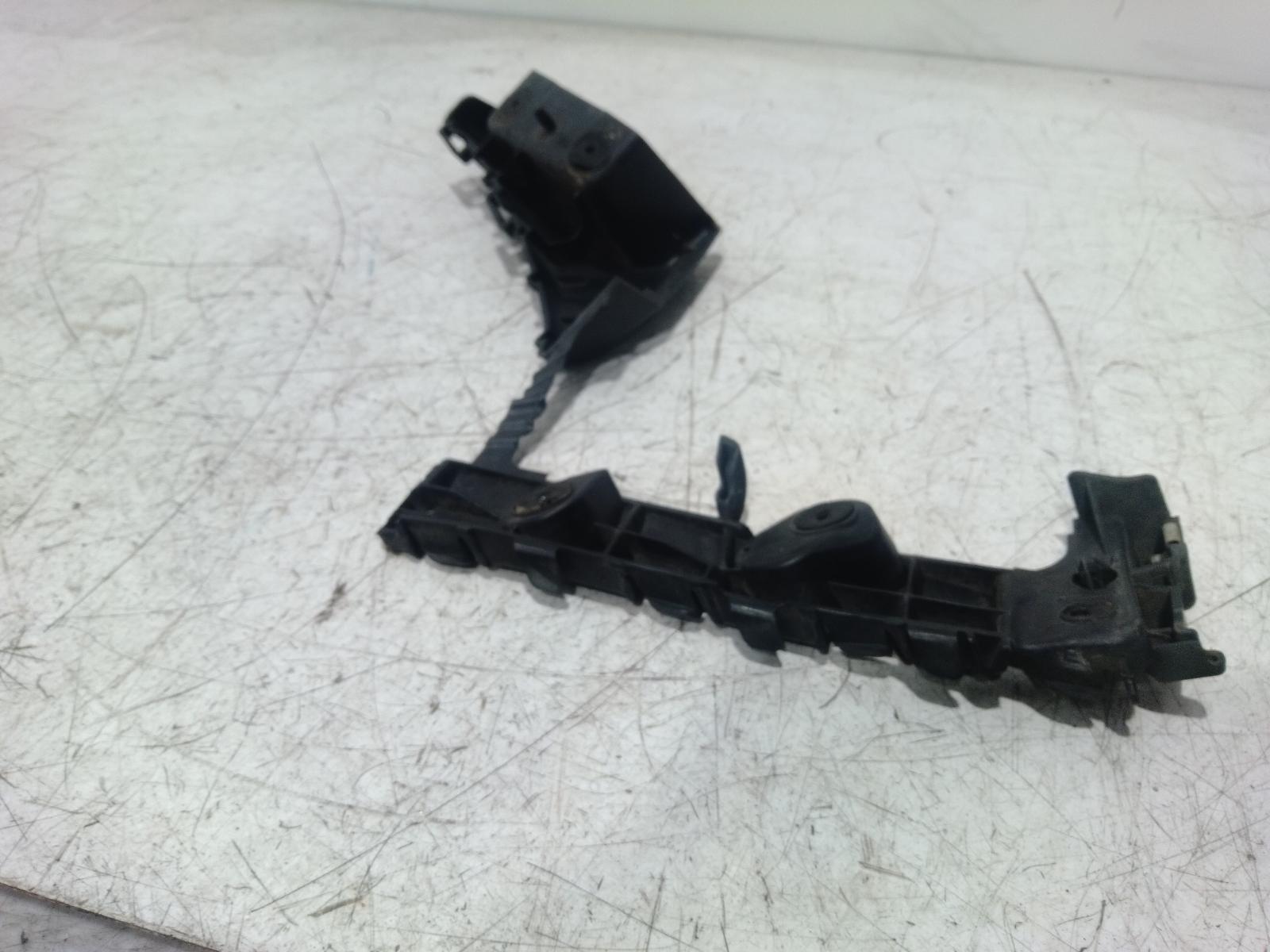 R_Bar_Bracket_Reinfo