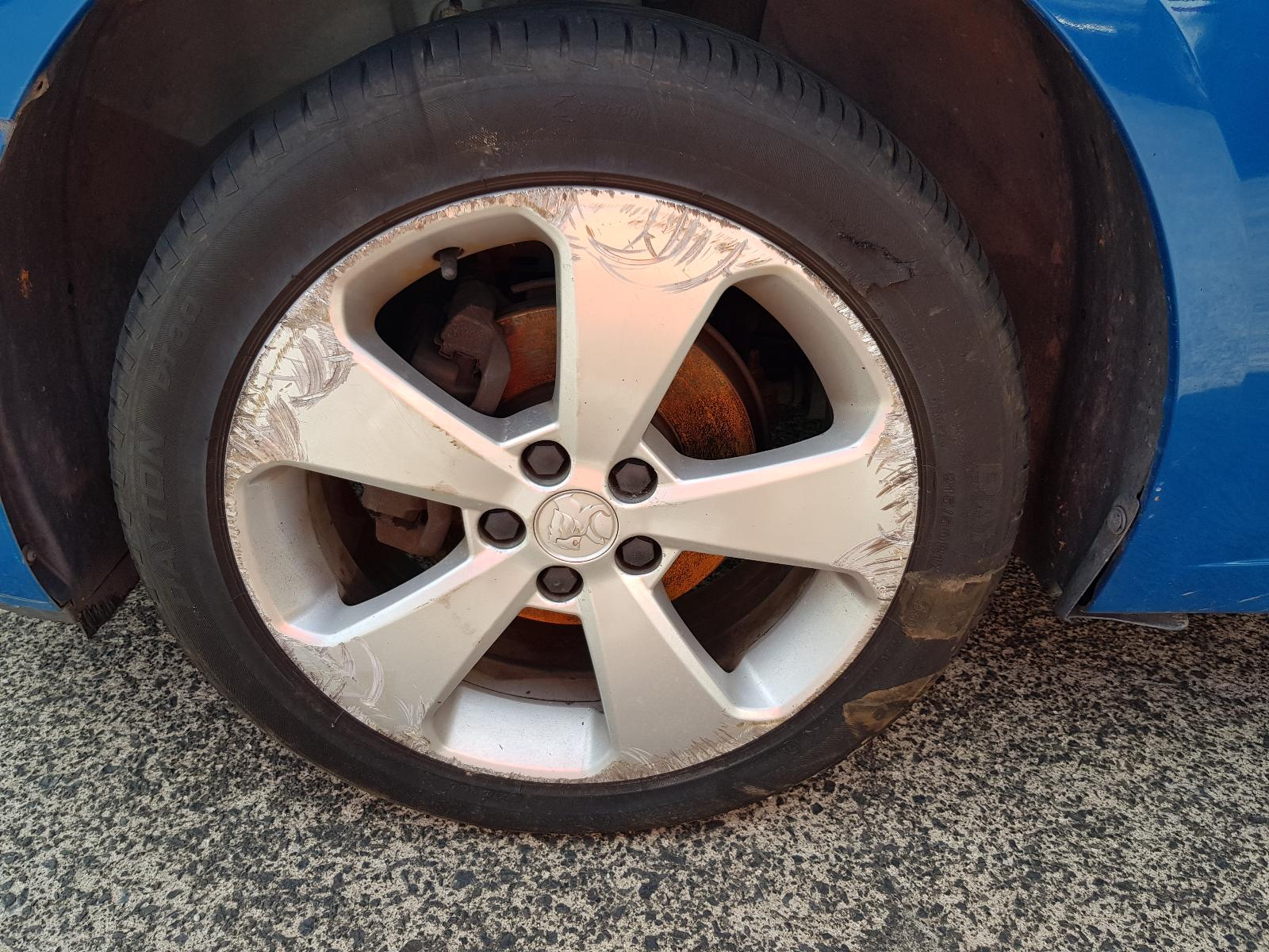 Holden Cruze - 2009-Present