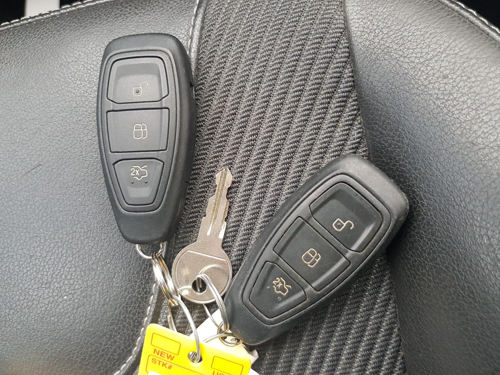 Ford Kuga - TF 2013-Present