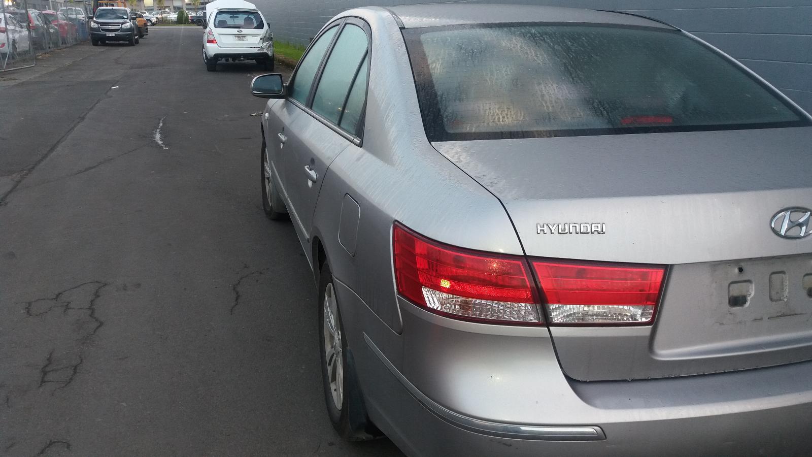 Hyundai Sonata - Other 2005-2010