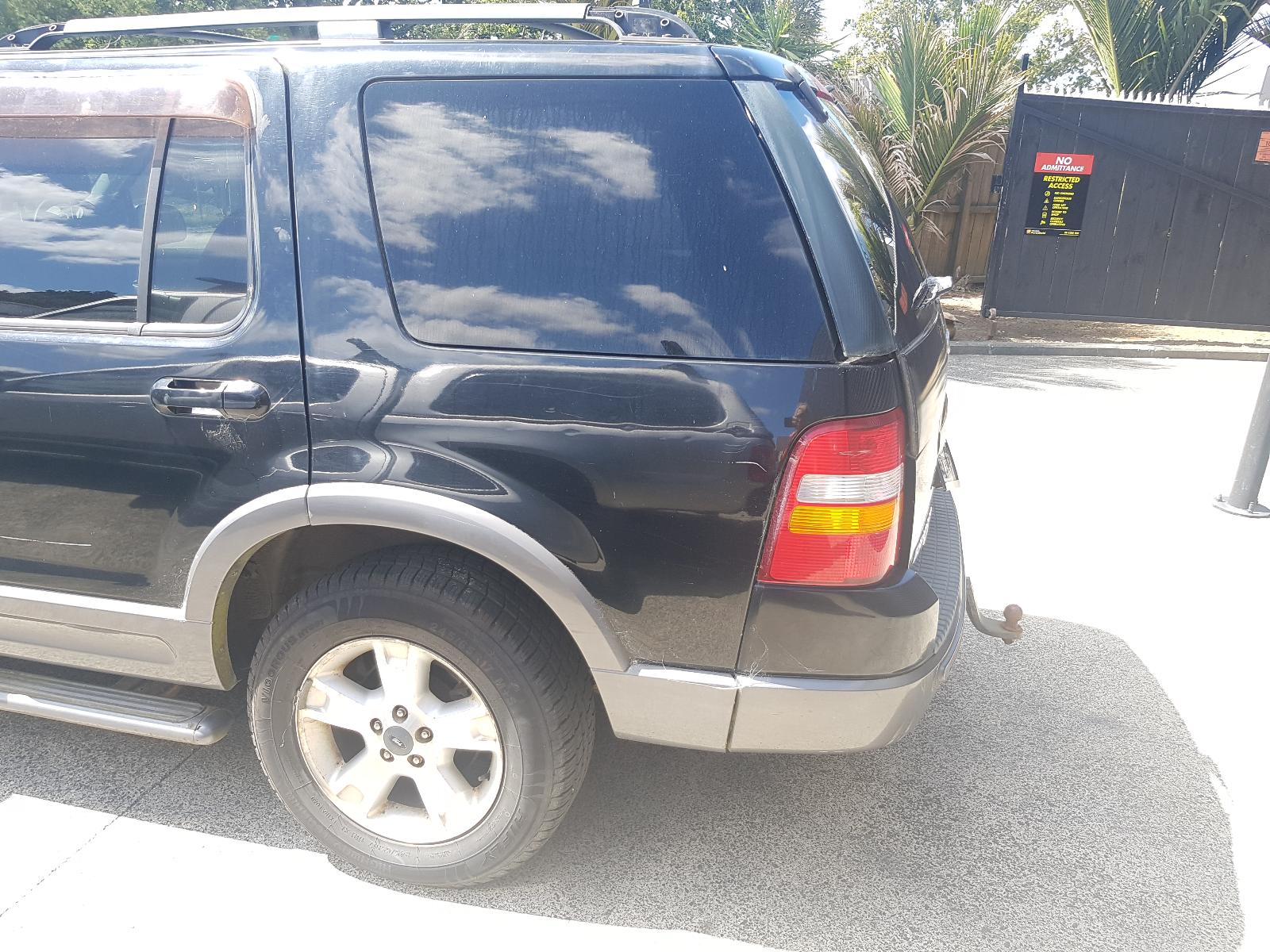 Ford Explorer - UT 2001-2005