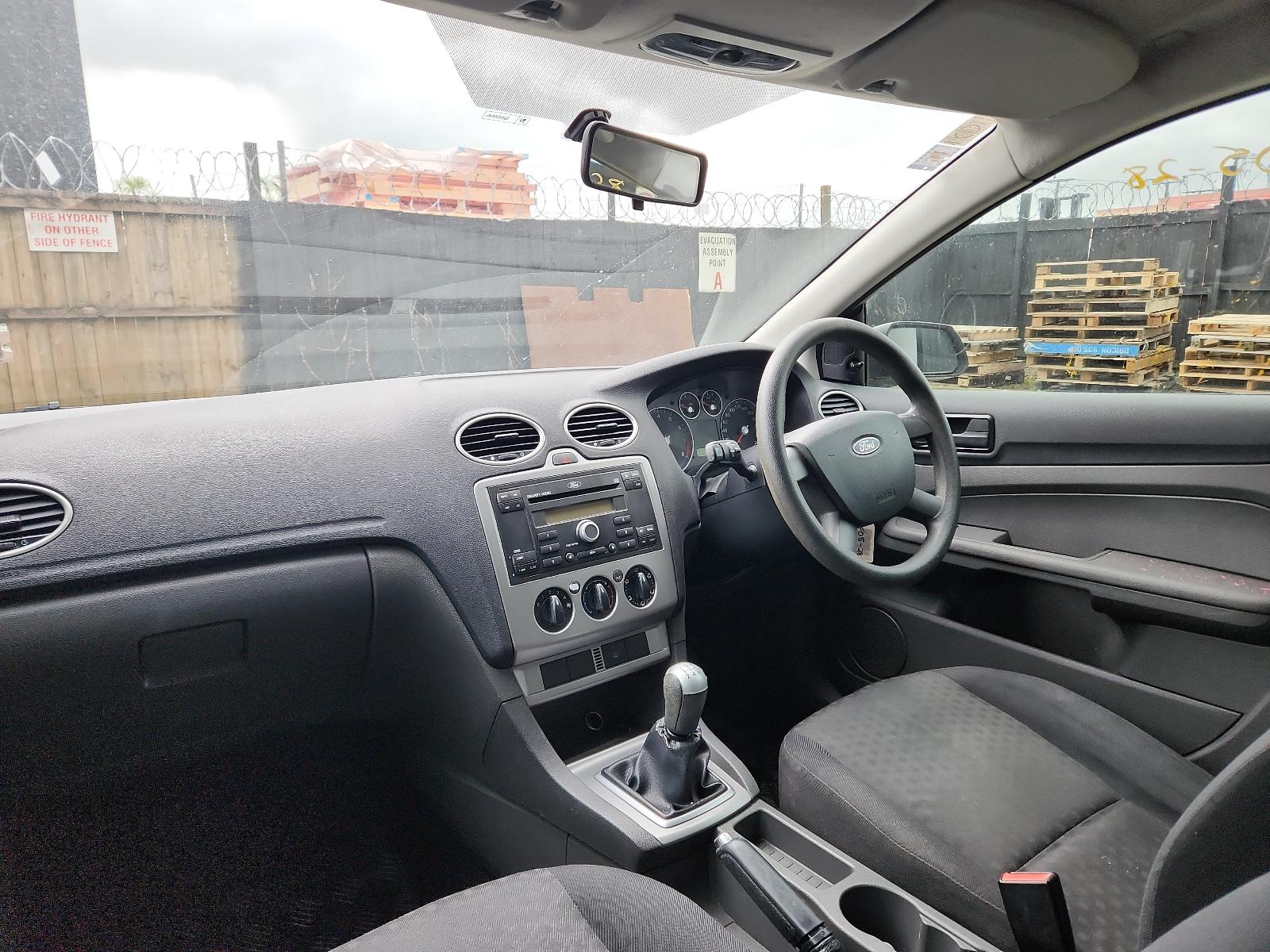 Ford Focus - LS 2005-2007