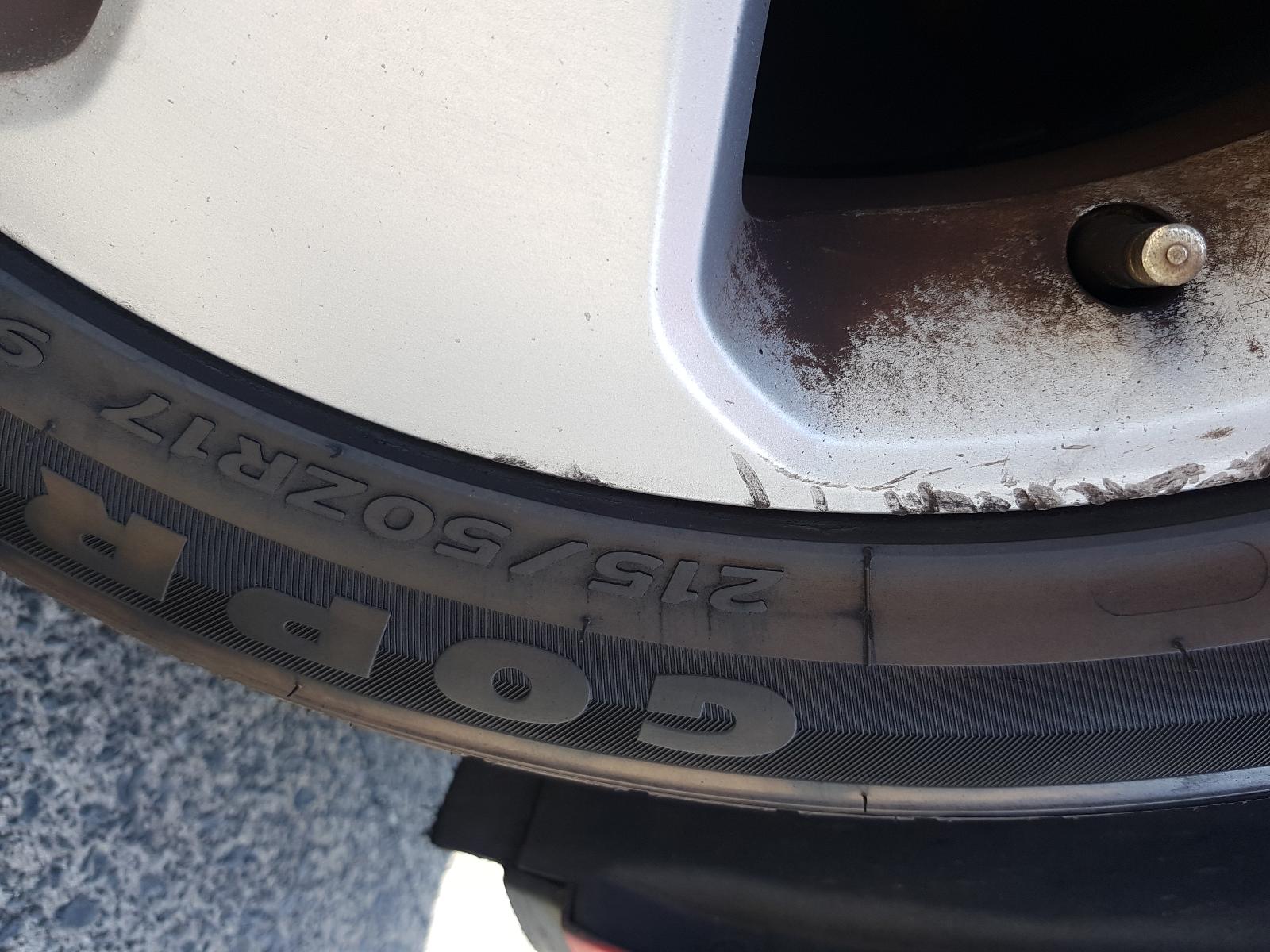 Holden Cruze - 2009-Present