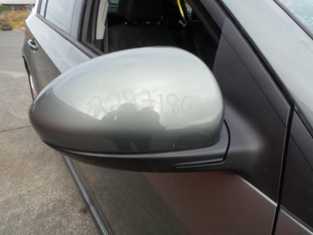 Holden Cruze - 2009-Present