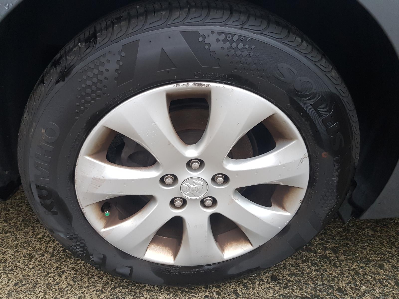 Holden Cruze - 2009-Present