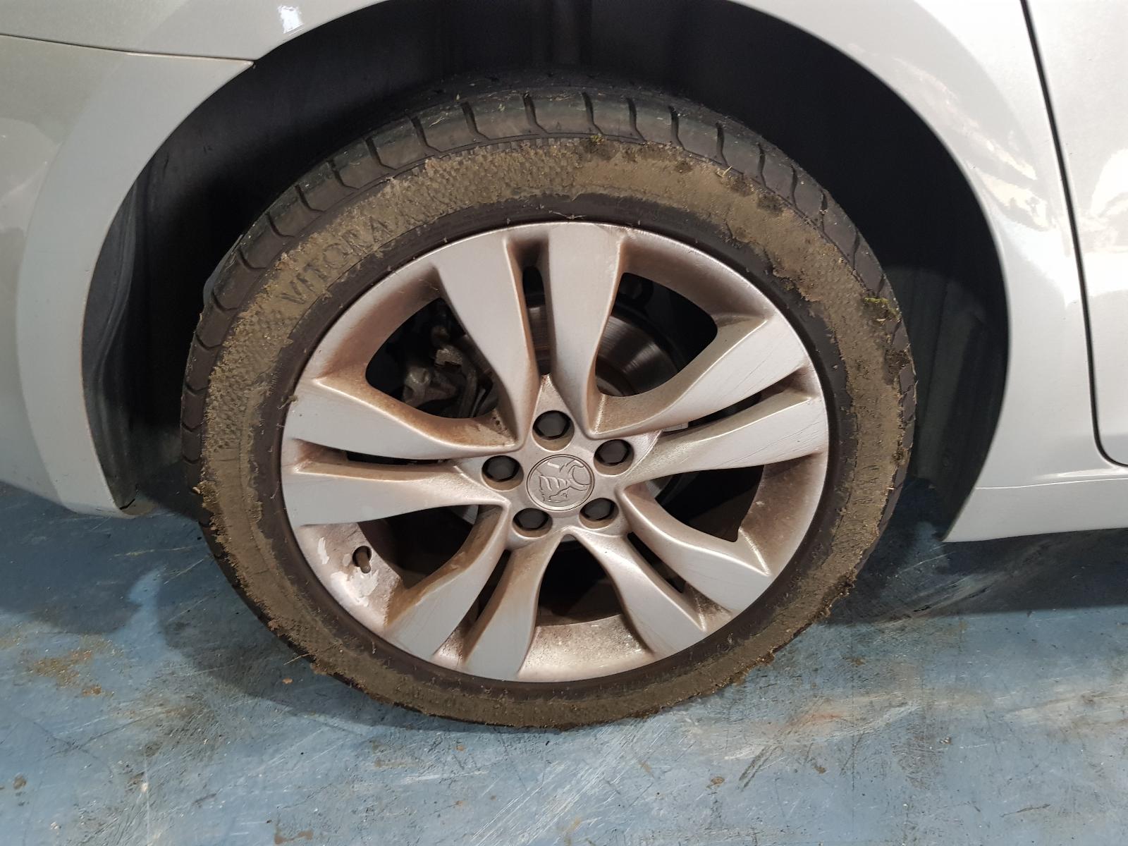 Holden Cruze - 2009-Present