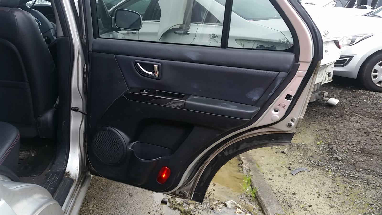 KIA Sorento - 1st Gen 2002-2009