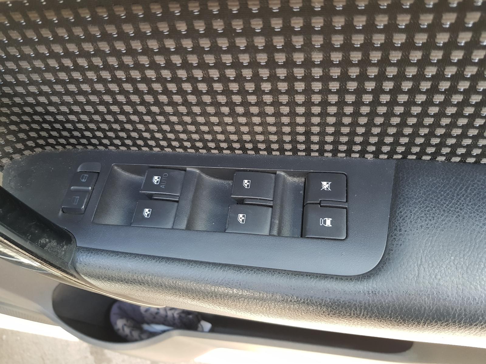 Holden Captiva - Captiva 7 2011-Present