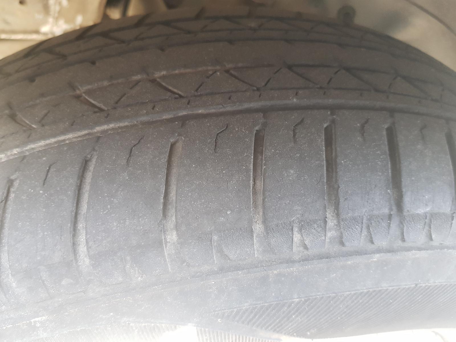 Ford Courier - 03-05