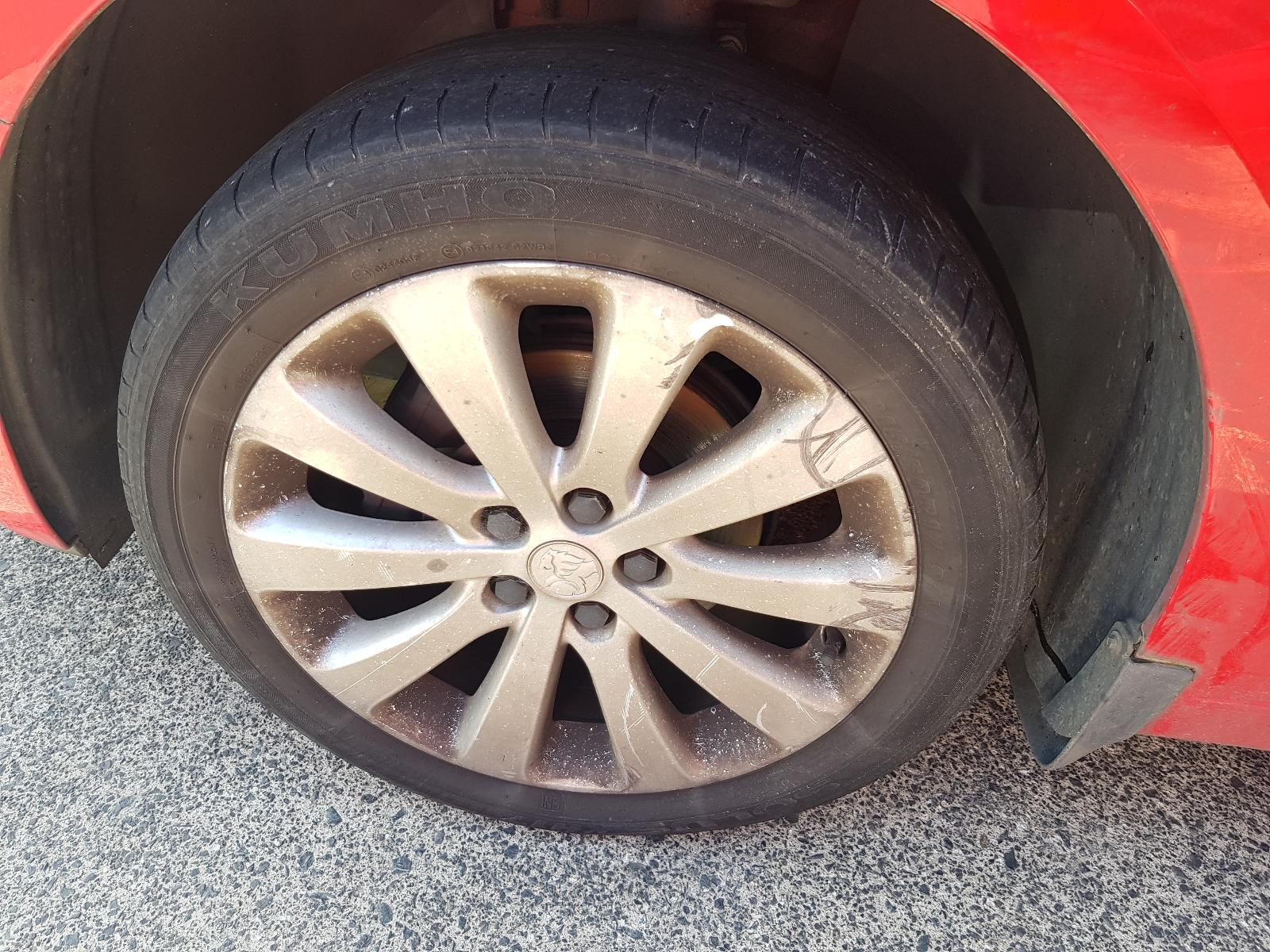 Holden Cruze - 2009-Present