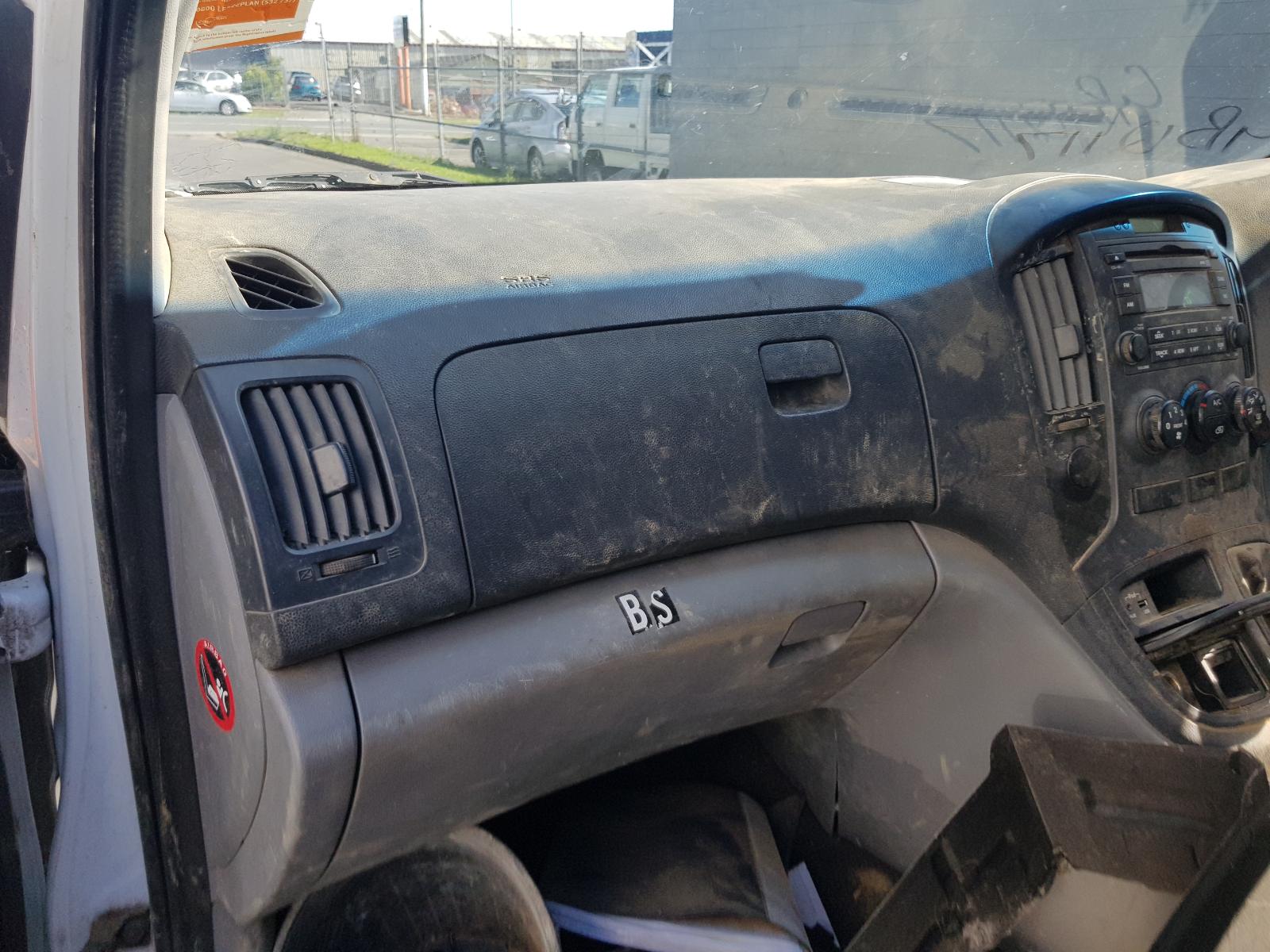 Hyundai H1 Van - 2008-2016