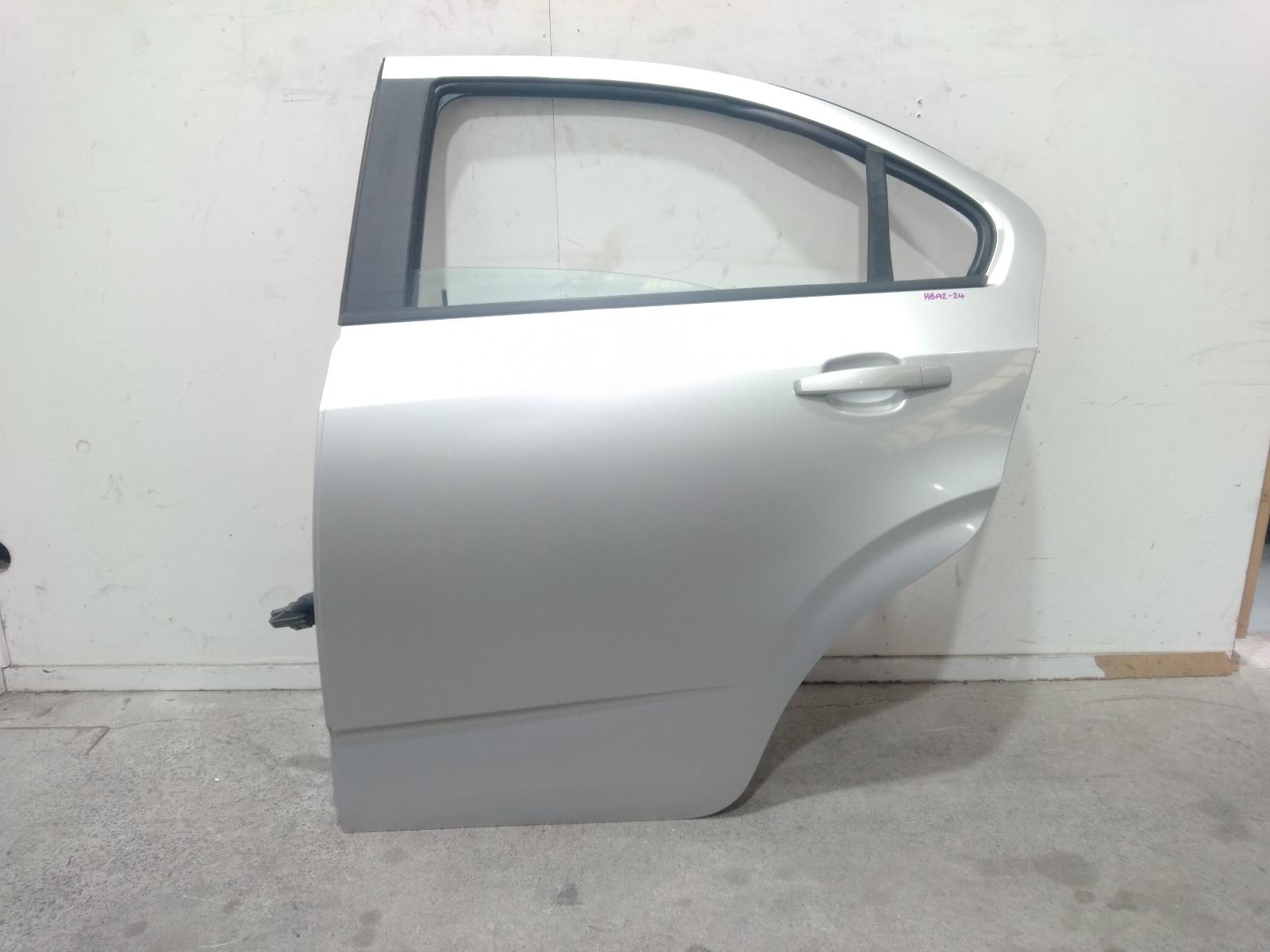 Left_Rear_Door_Sliding