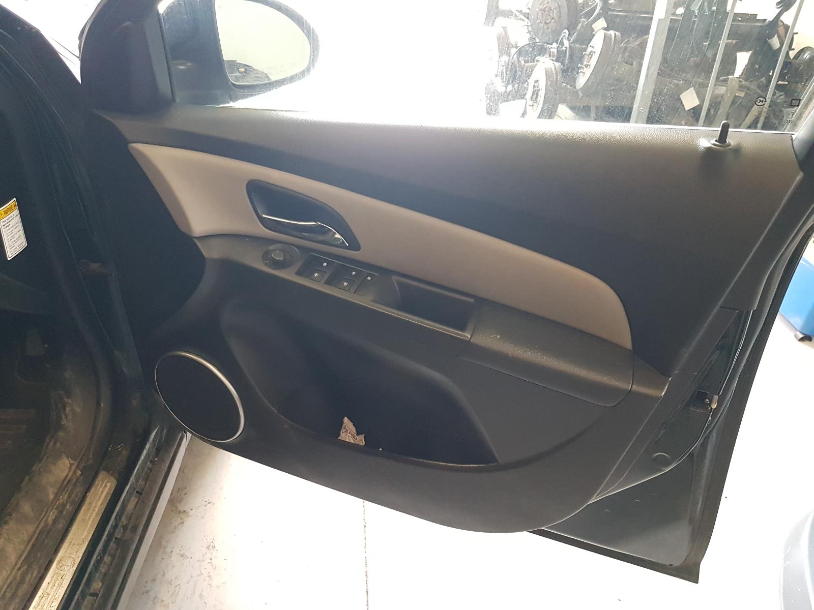 Holden Cruze - 2009-Present