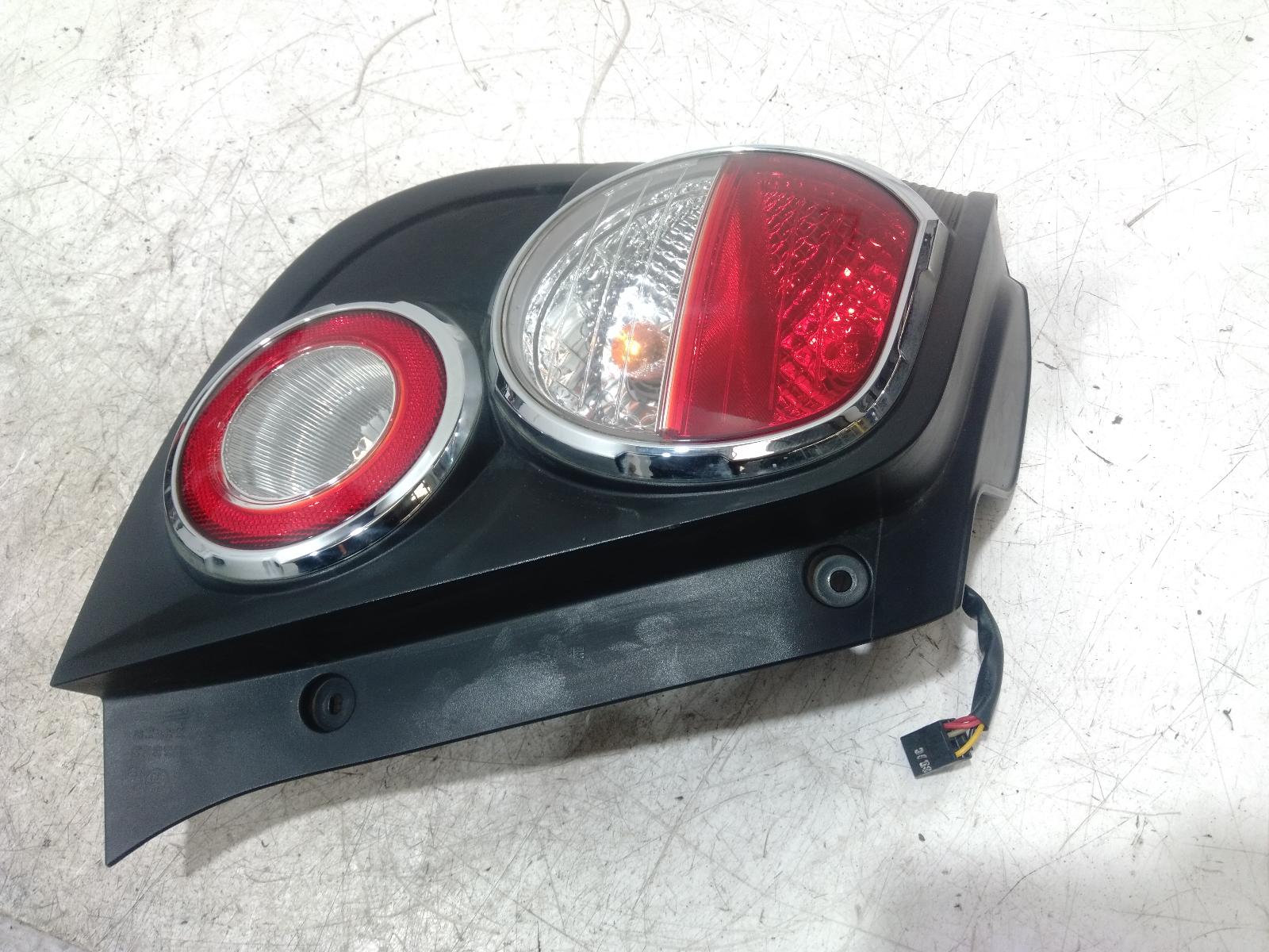 Left Taillight
